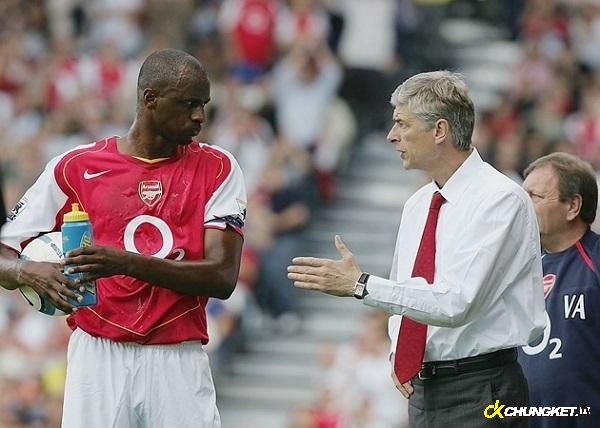 Patrick Vieira một huyền thoại nổi tiếng của Arsenal
