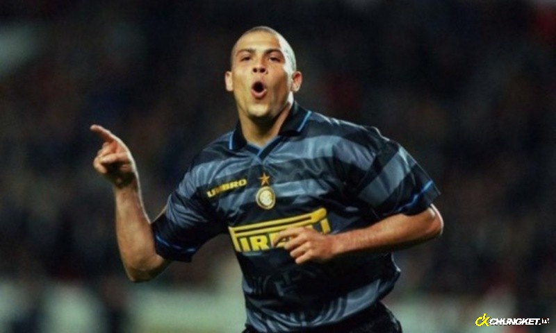 Tiền đạo hay nhất Inter Milan- Ronaldo
