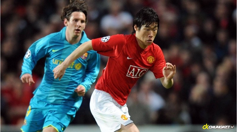 Park Ji Sung bắt đầu con đường sự nghiệp bóng đá của mình ra sao?