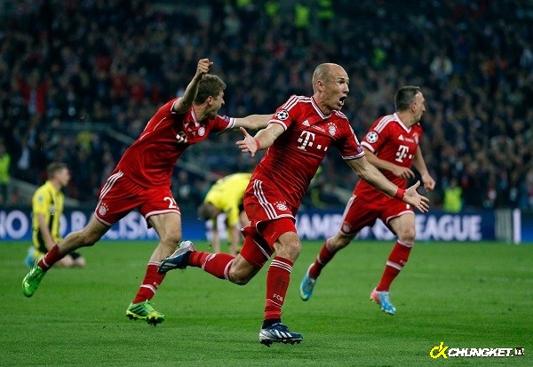 Bàn thắng của Robben giúp Bayern vô địch C1